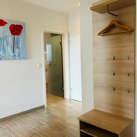 Alba _ Eg_fewo 公寓 高恩莱宾